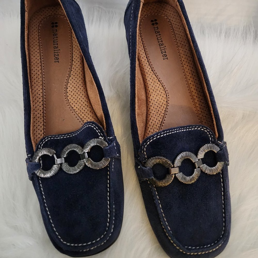 Naturalizer Navy Suede shoes